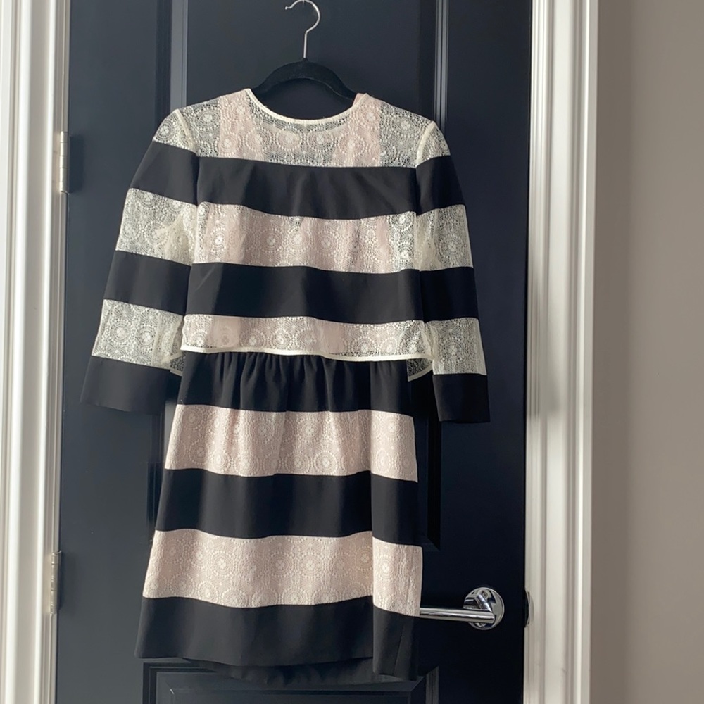 Karen Millen size 8 lace dress